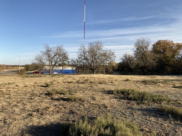 Land For Sale: 8020 Us Hwy 287, Childress, TX 79201